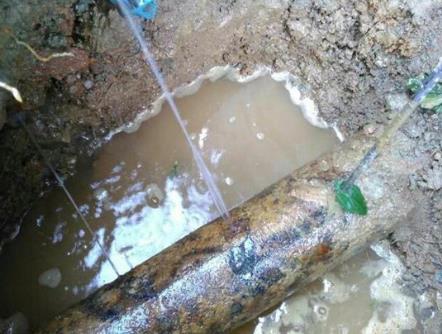 望花楼顶漏水维修公司分享下漏水检测的原理